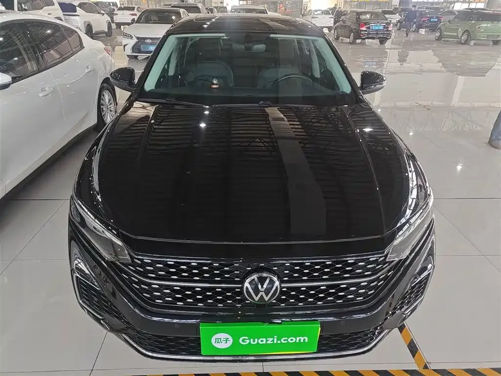 Volkswagen Passat — фото 7