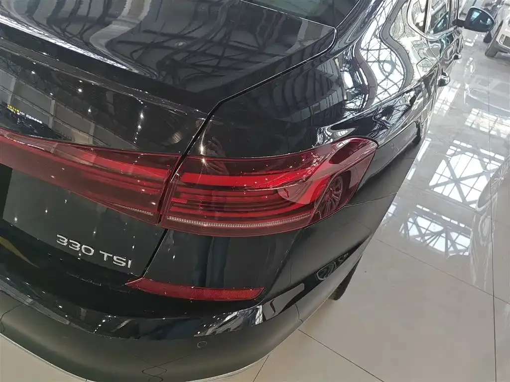 Volkswagen Passat — фото 3