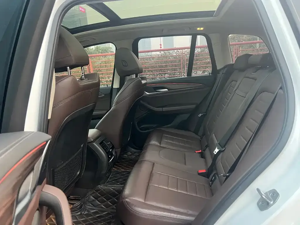 BMW X3 2021 из CN, фото 4