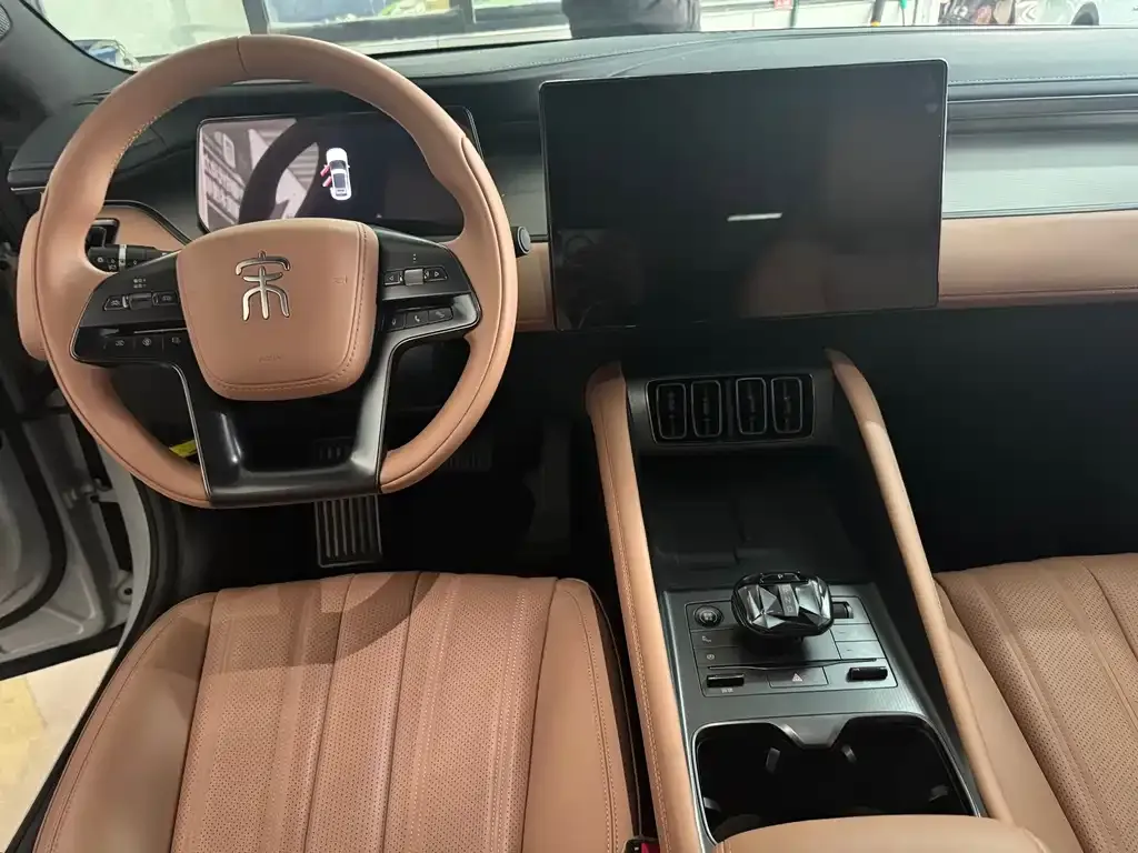 BYD L EV 2024 из CN, фото 4