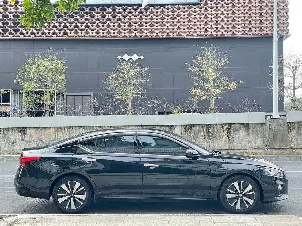 Nissan Teana 2021 из CN, фото 7
