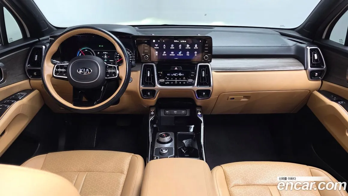 Kia Sorento — фото 8
