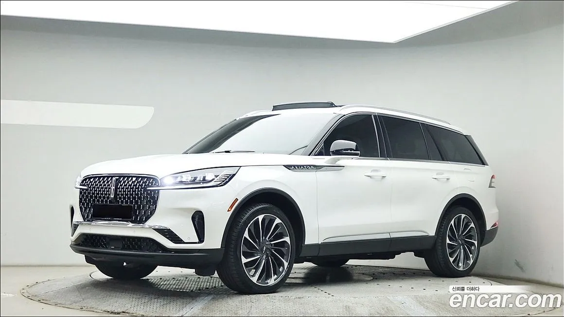 Lincoln Aviator 2025 из KR, фото 5