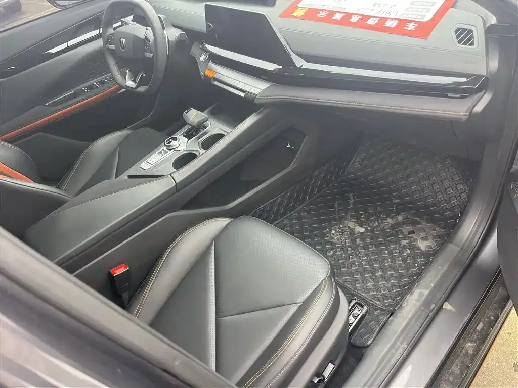 Changan UNI-V 2022 из CN, фото 4