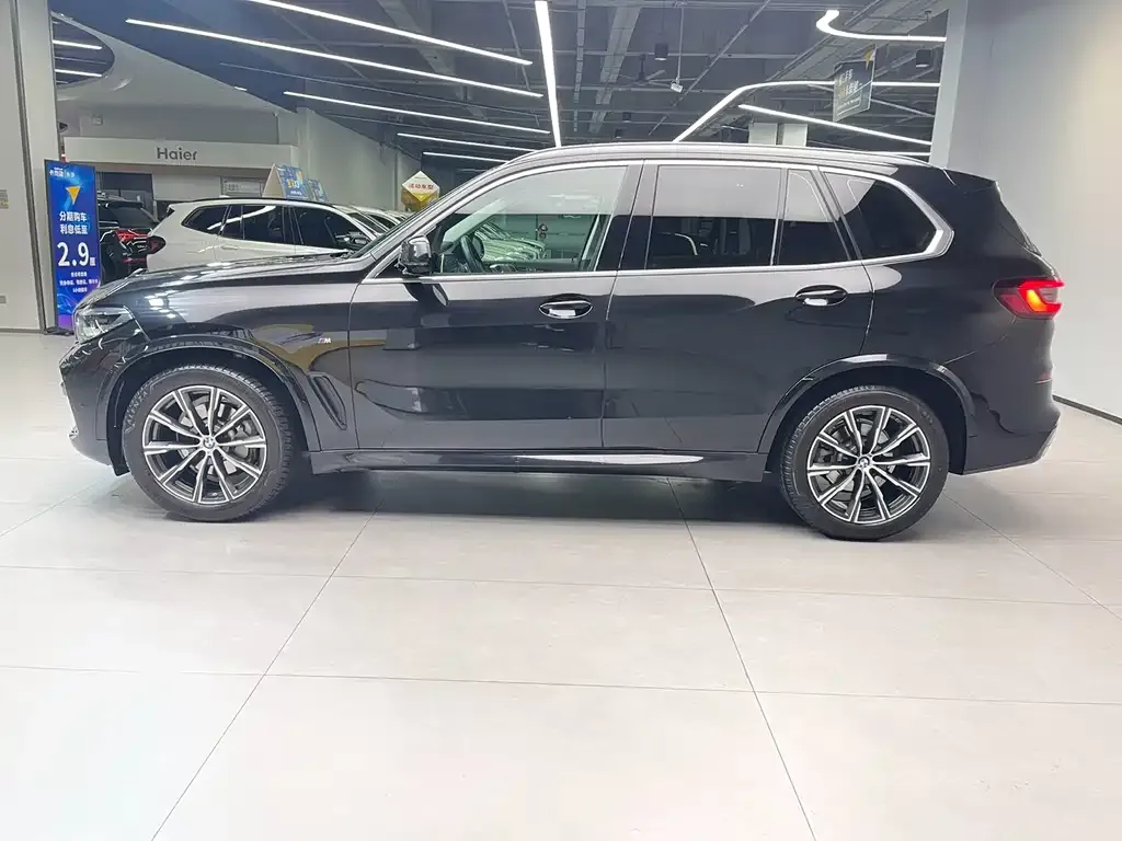 BMW X5 (Import) — фото 3