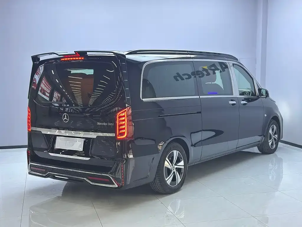 Mercedes-Benz Vito 2025 из CN, фото 8
