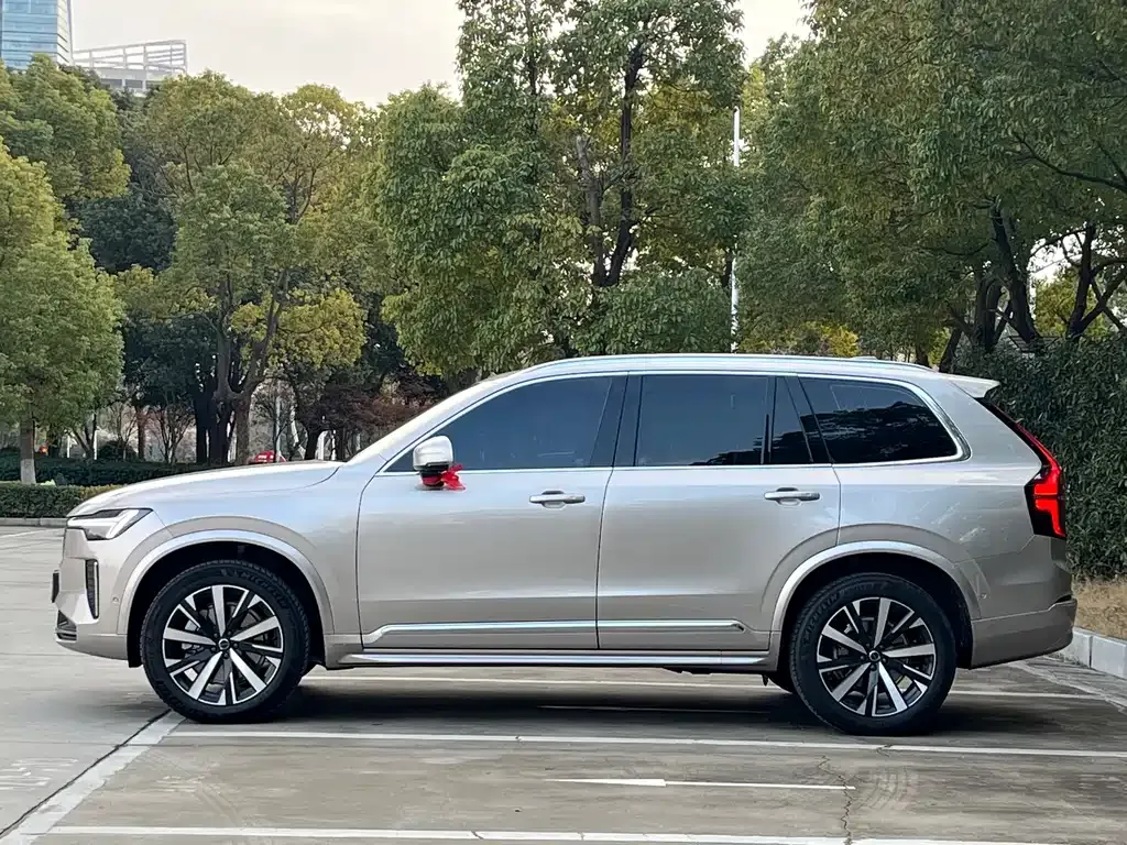 Volvo XC90 2026 из CN, фото 10