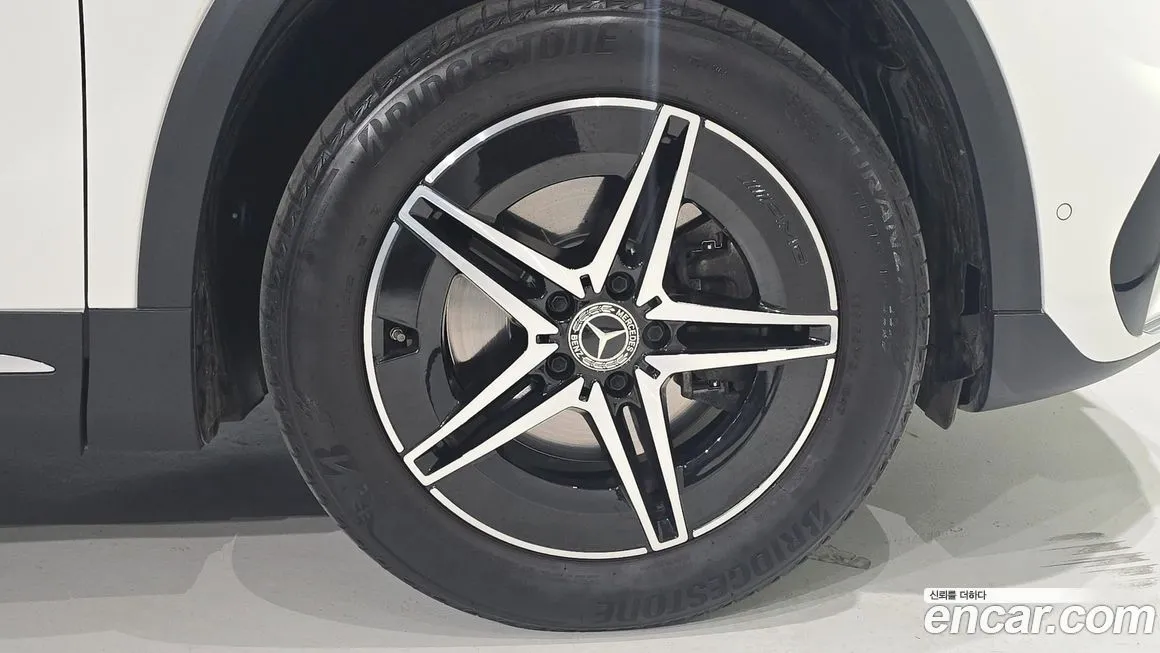 Mercedes-Benz EQA — фото 9