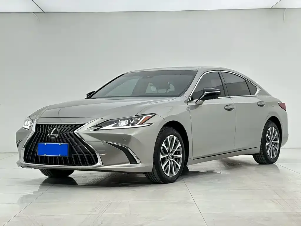 Lexus ES 2024 из CN, фото 1