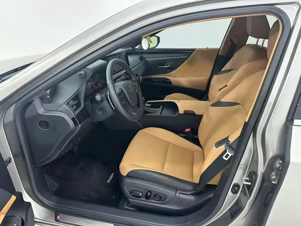 Lexus ES 2024 из CN, фото 3