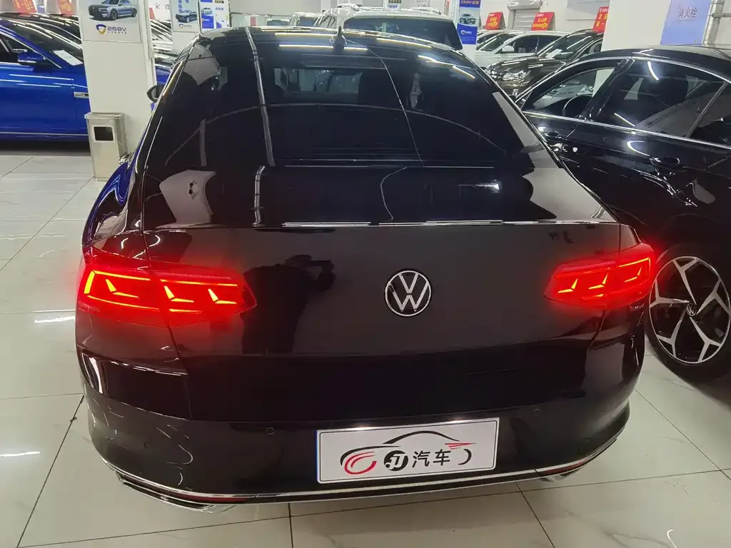 Volkswagen Magotan 2023 из CN, фото 5