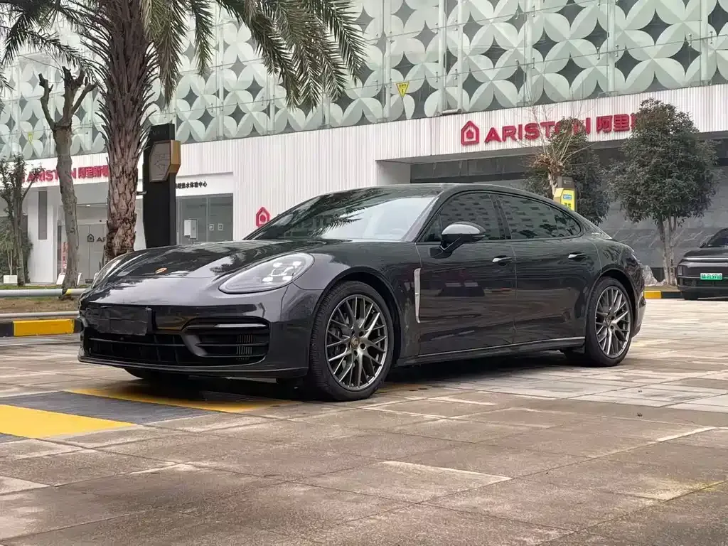 Porsche Panamera 2023 из CN, фото 8
