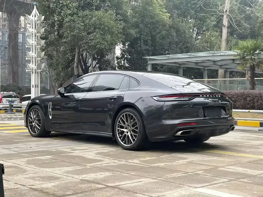 Porsche Panamera 2023 из CN, фото 7