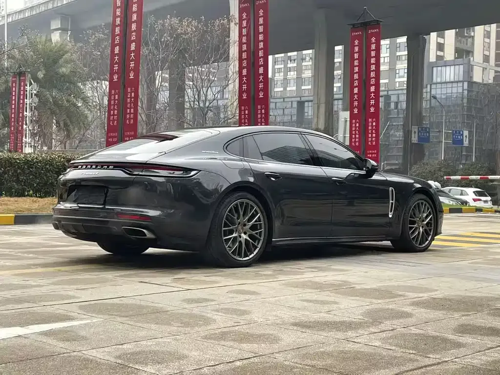 Porsche Panamera 2023 из CN, фото 10
