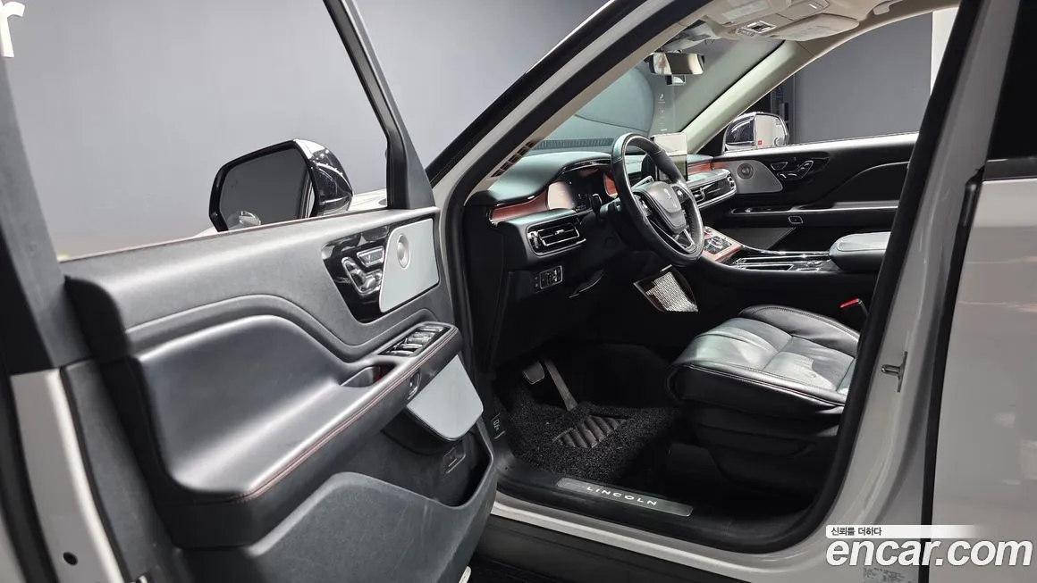 Lincoln Aviator 2021 из KR, фото 8