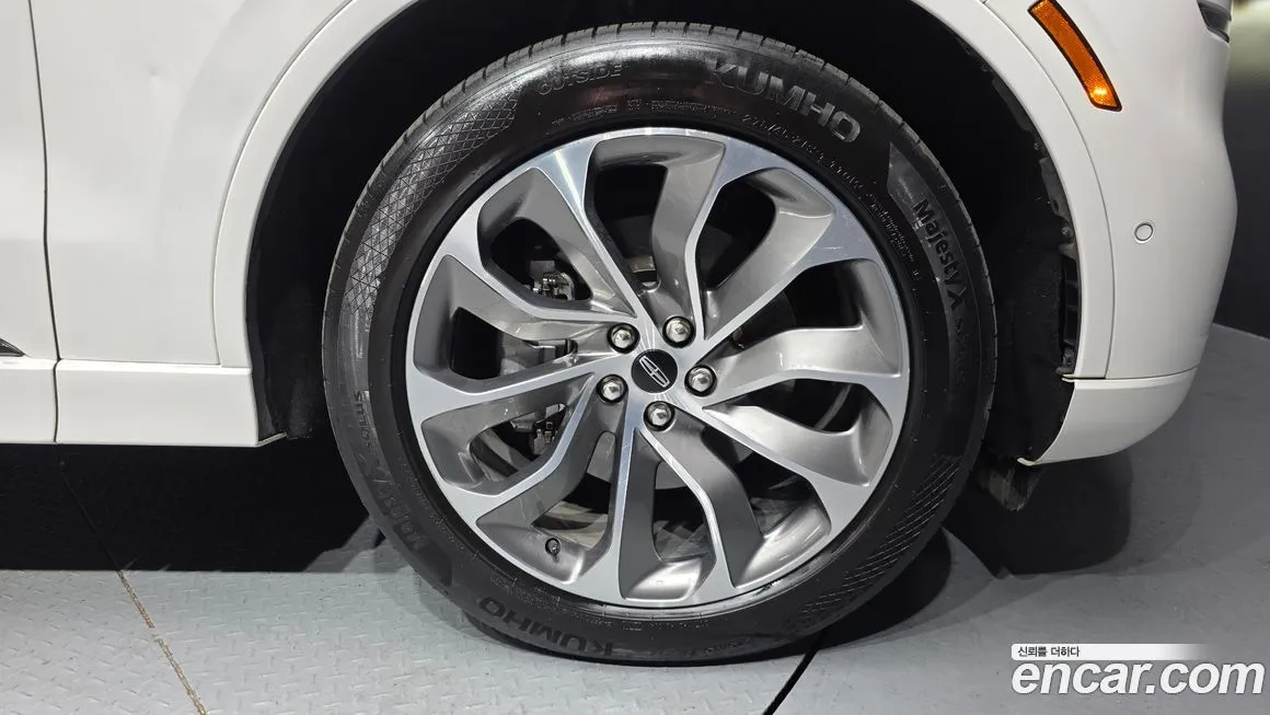 Lincoln Aviator 2021 из KR, фото 6