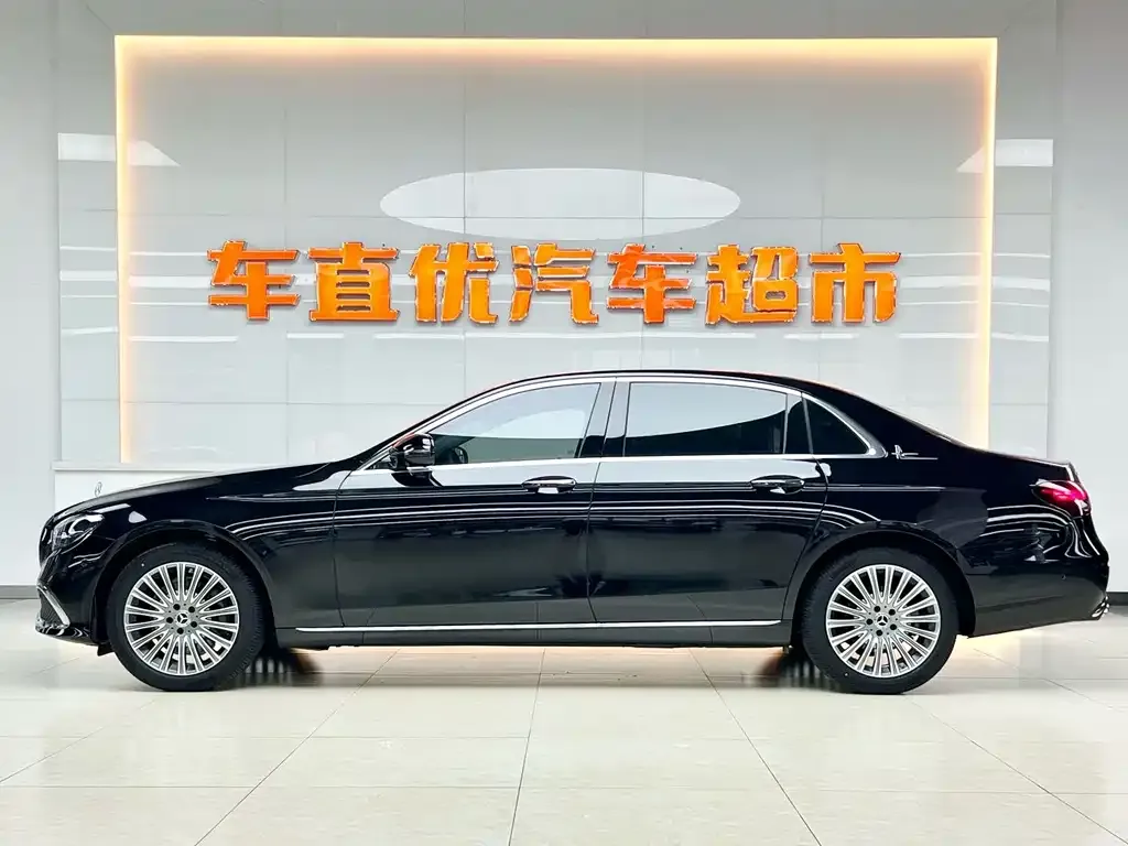 Mercedes-Benz E-Class 2023 из CN, фото 4