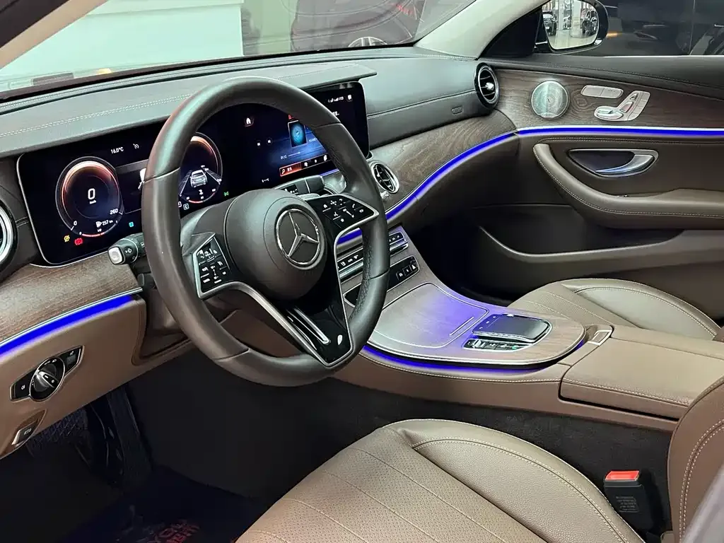 Mercedes-Benz E-Class 2023 из CN, фото 7
