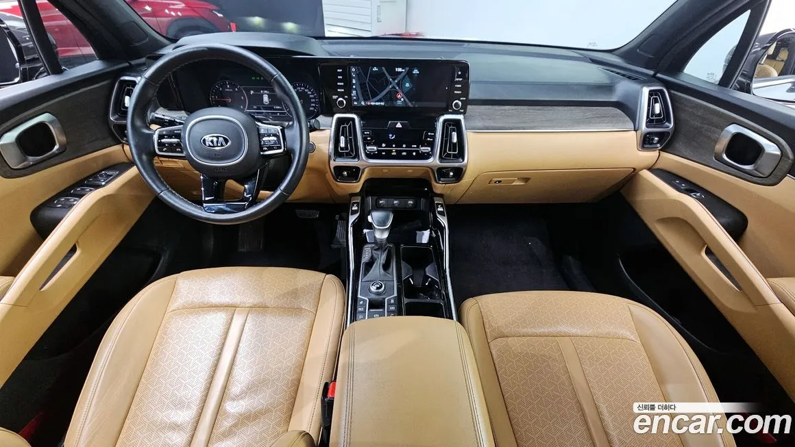 Kia Sorento — фото 10