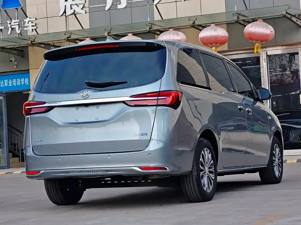 Buick GL8 2024 из CN, фото 10