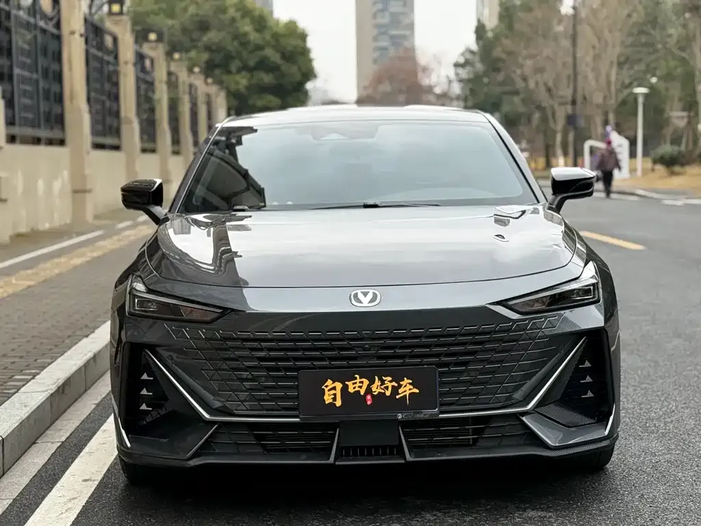 Changan UNI-V 2024 из CN, фото 3