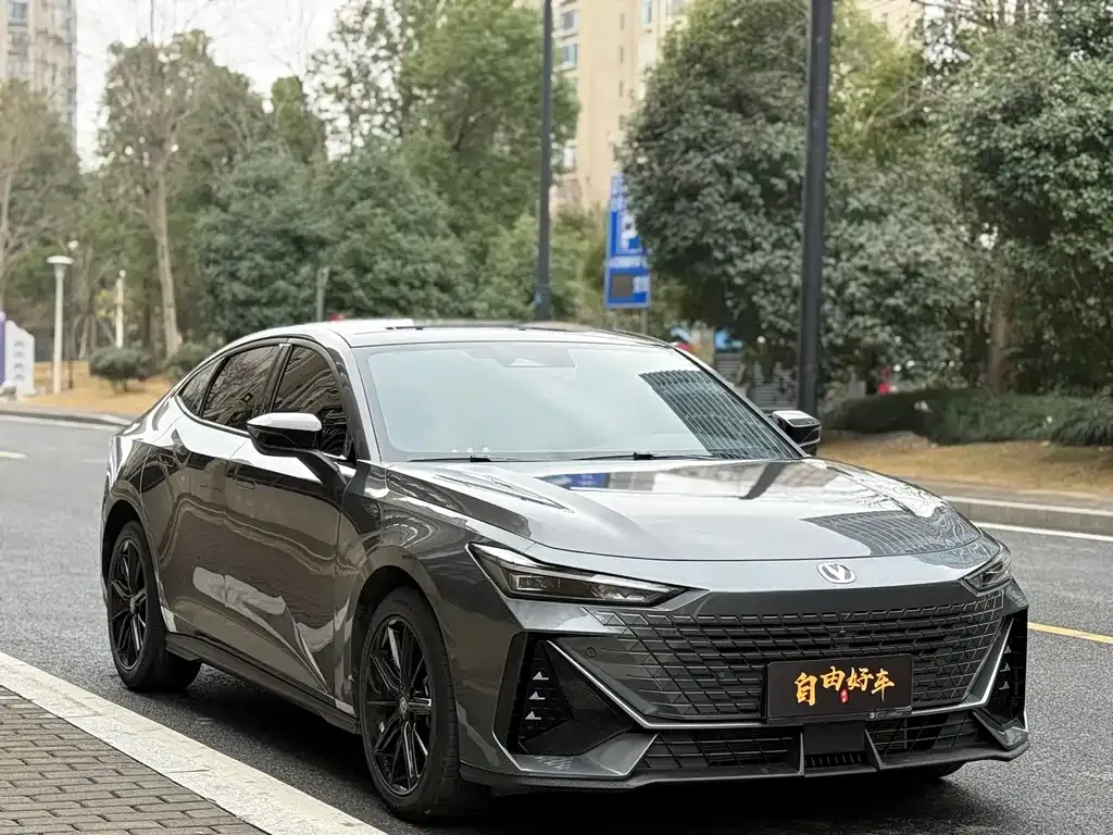 Changan UNI-V 2024 из CN, фото 4