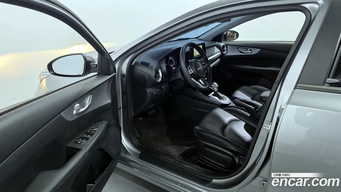 Kia K3 2023 из KR, фото 9