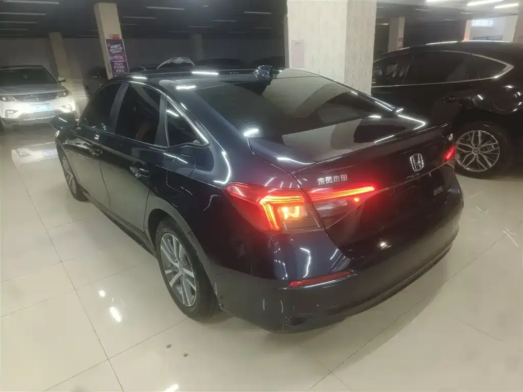 Honda Civic 2023 из CN, фото 5