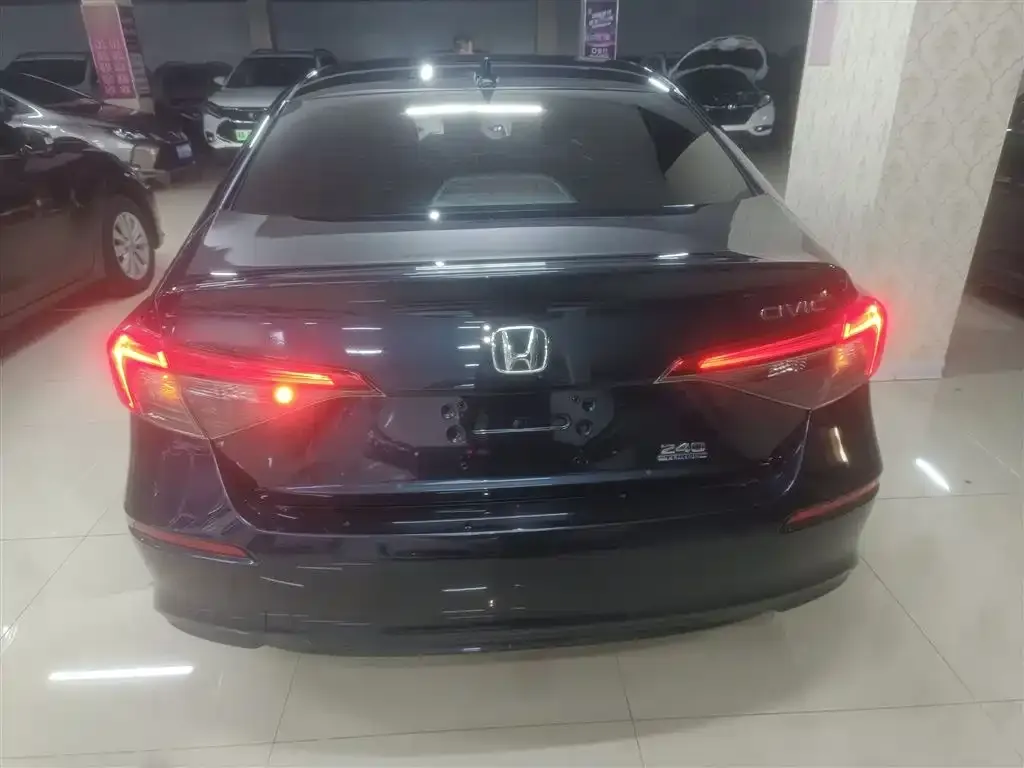 Honda Civic 2023 из CN, фото 8