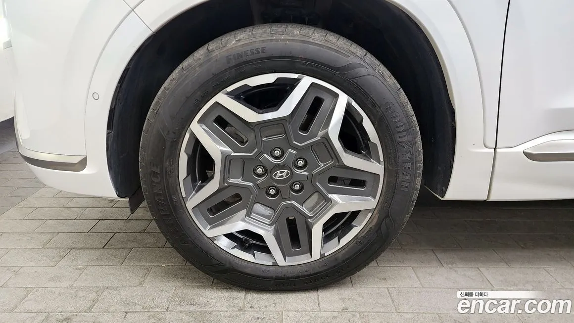 Hyundai Santafe — фото 5