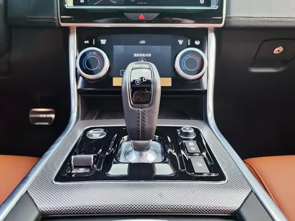 Jaguar XEL 2023 из CN, фото 7