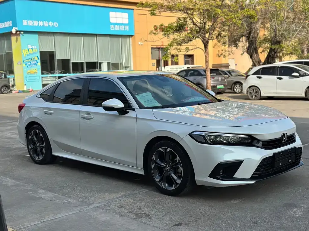 Honda Civic — фото 3