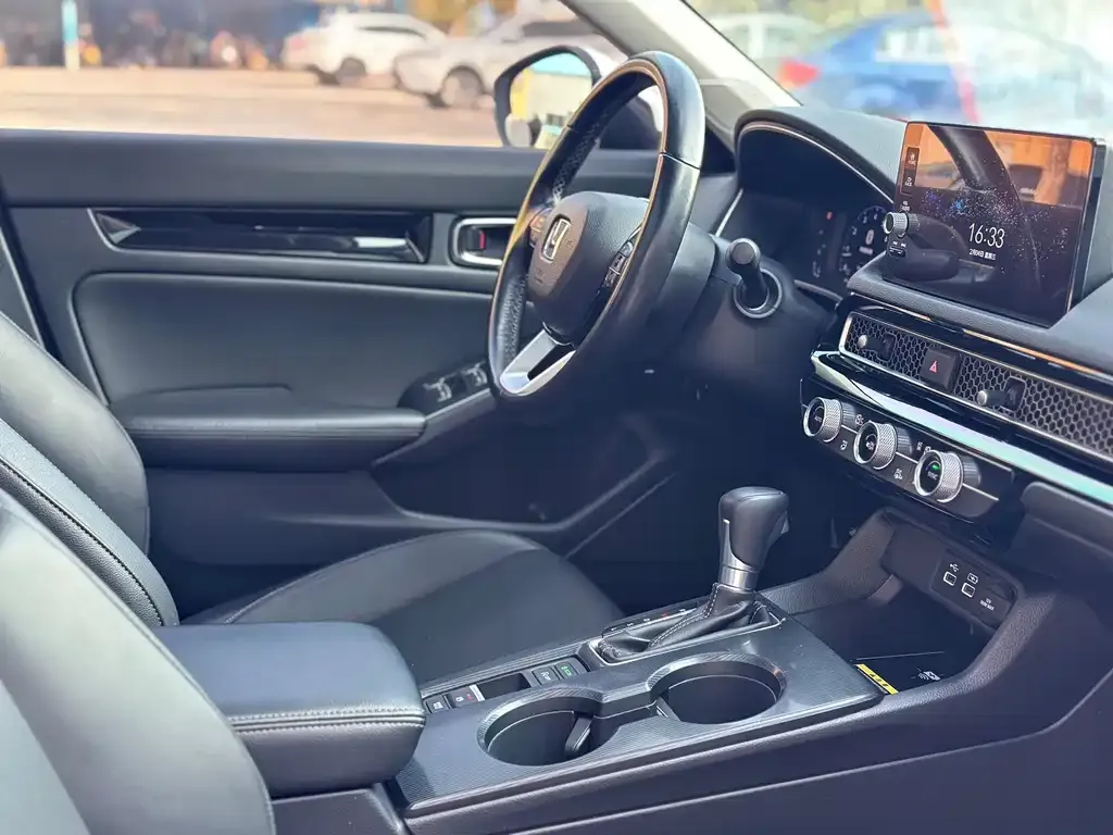 Honda Civic — фото 5