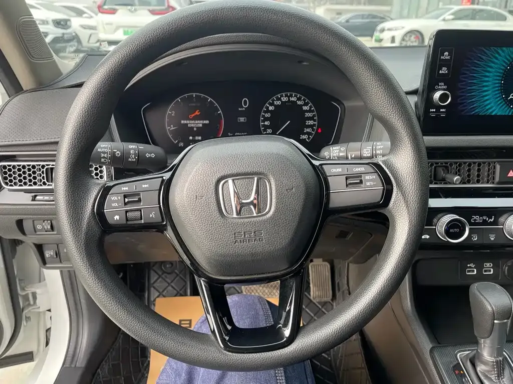 Honda Civic — фото 10
