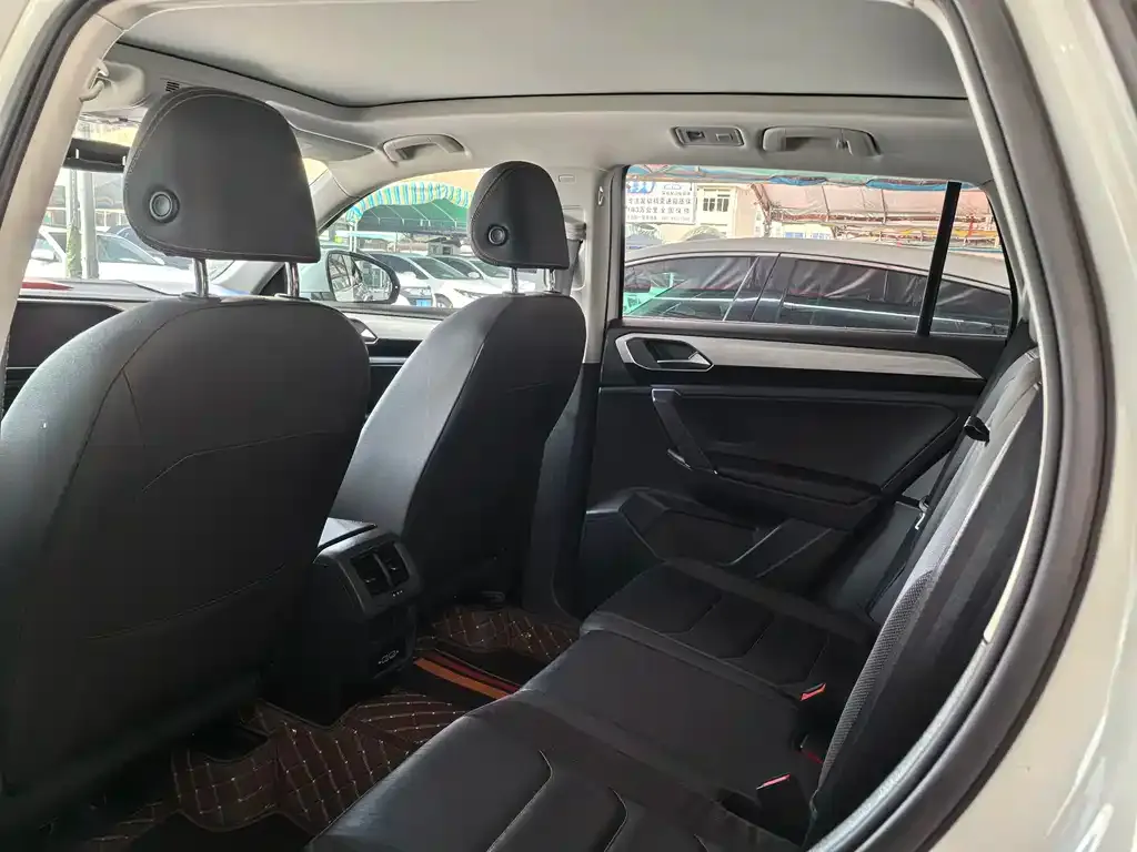 Volkswagen Tayron 2021 из CN, фото 4