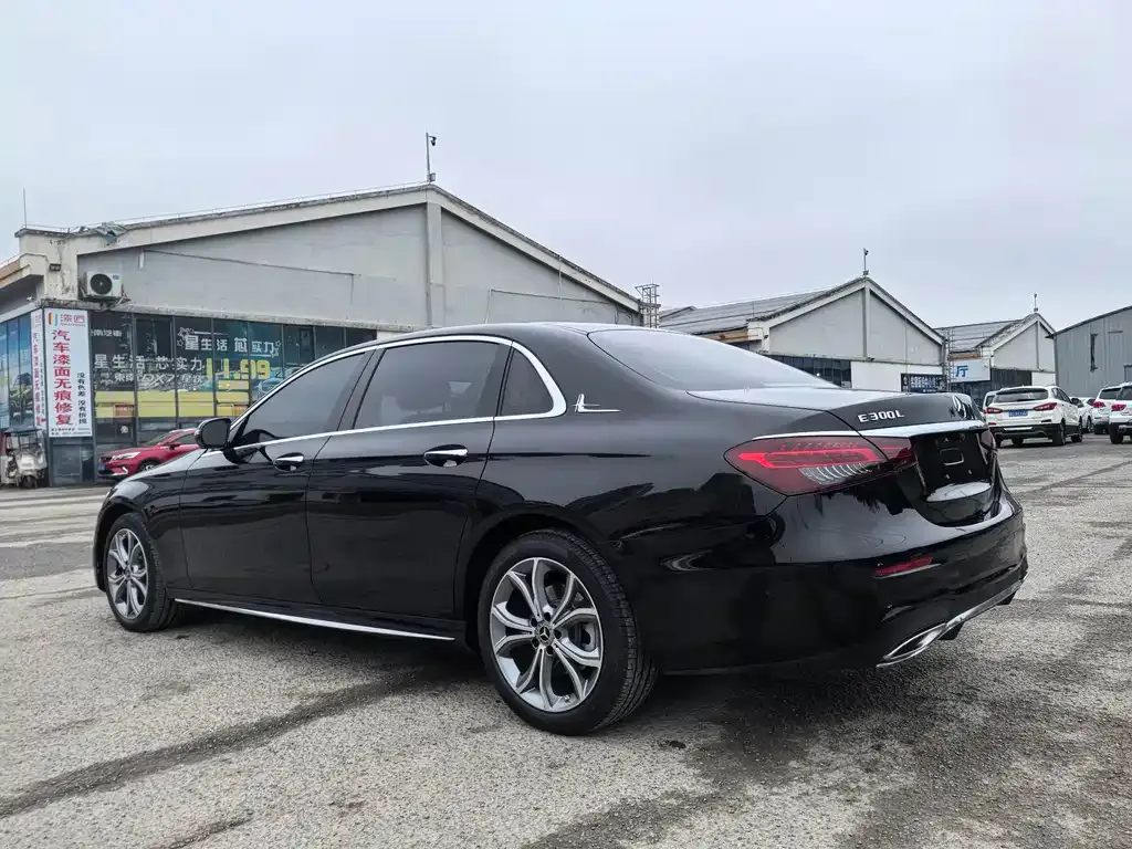 Mercedes-Benz E-Class 2021 из CN, фото 2