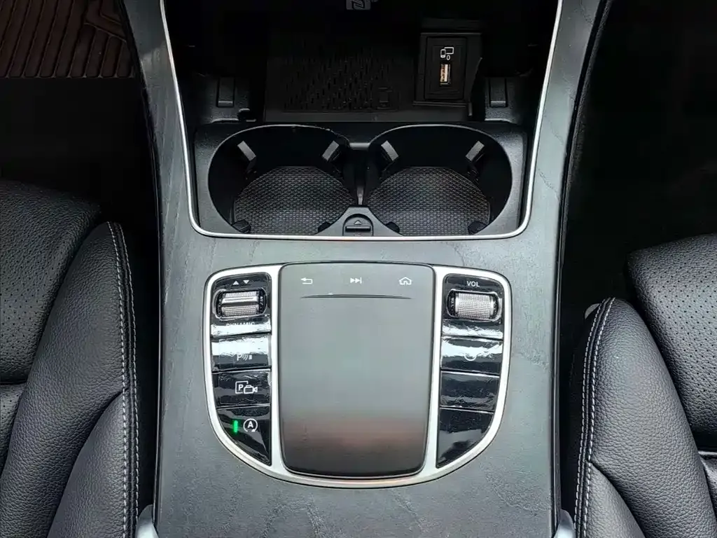 Mercedes-Benz C-Class 2021 из CN, фото 4