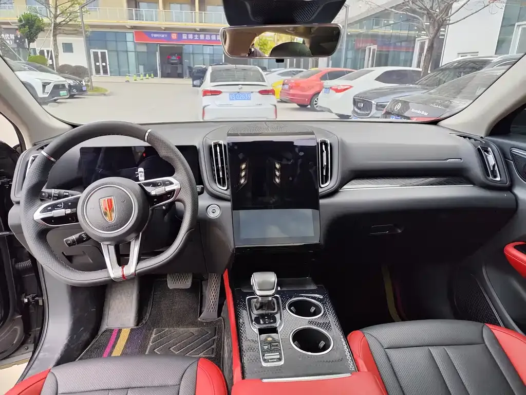 Hongqi HS3 2023 из CN, фото 2