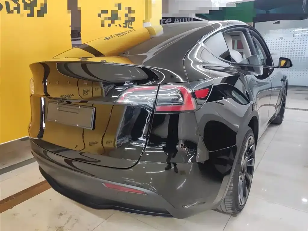 Tesla Model Y 2024 из CN, фото 10