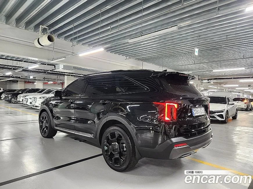 Kia Sorento — фото 8