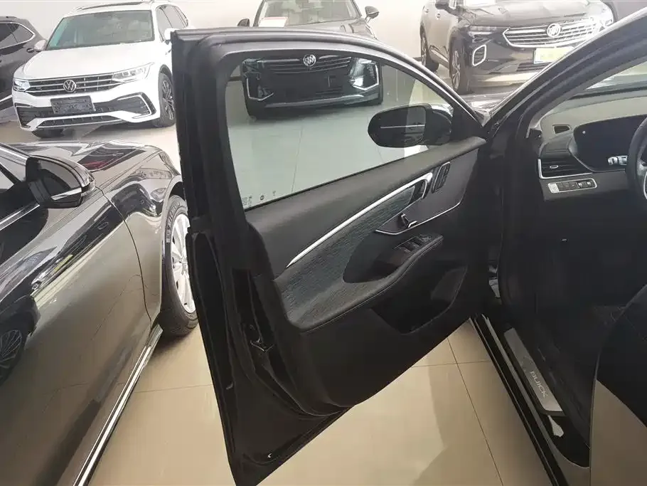 Buick LaCrosse 2023 из CN, фото 8