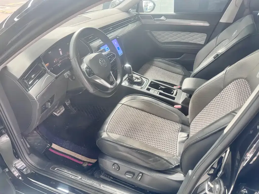 Volkswagen Magotan 2024 из CN, фото 7