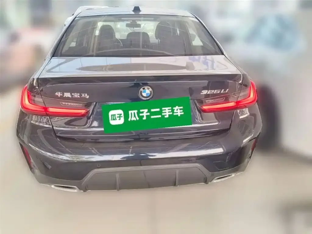 BMW 3 Series 2024 из CN, фото 9