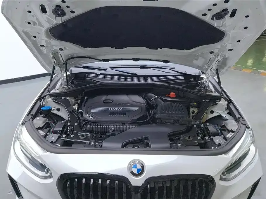BMW 1 Series 2021 из CN, фото 10
