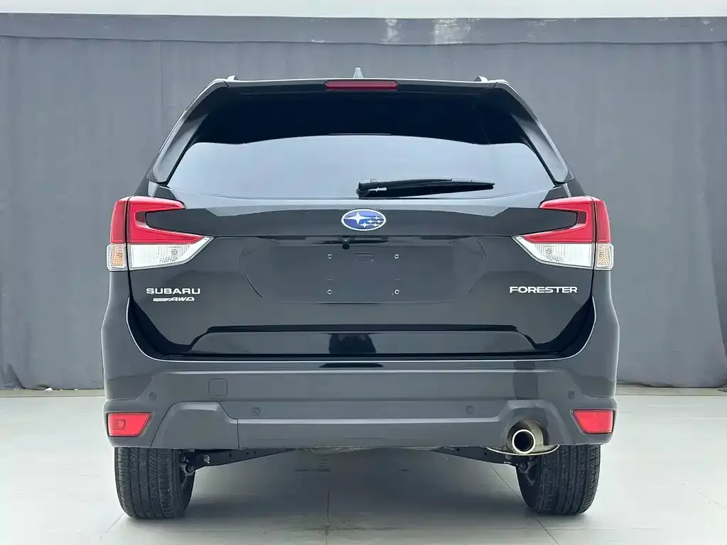 Subaru Forester 2022 из CN, фото 3