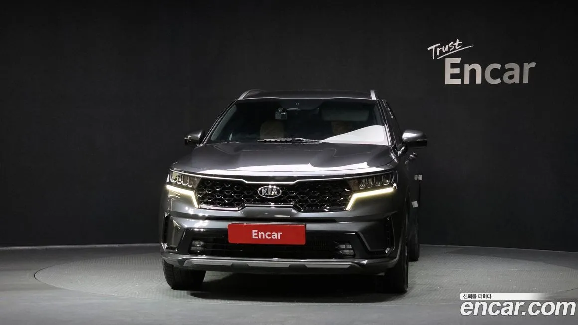 Kia Sorento — фото 4