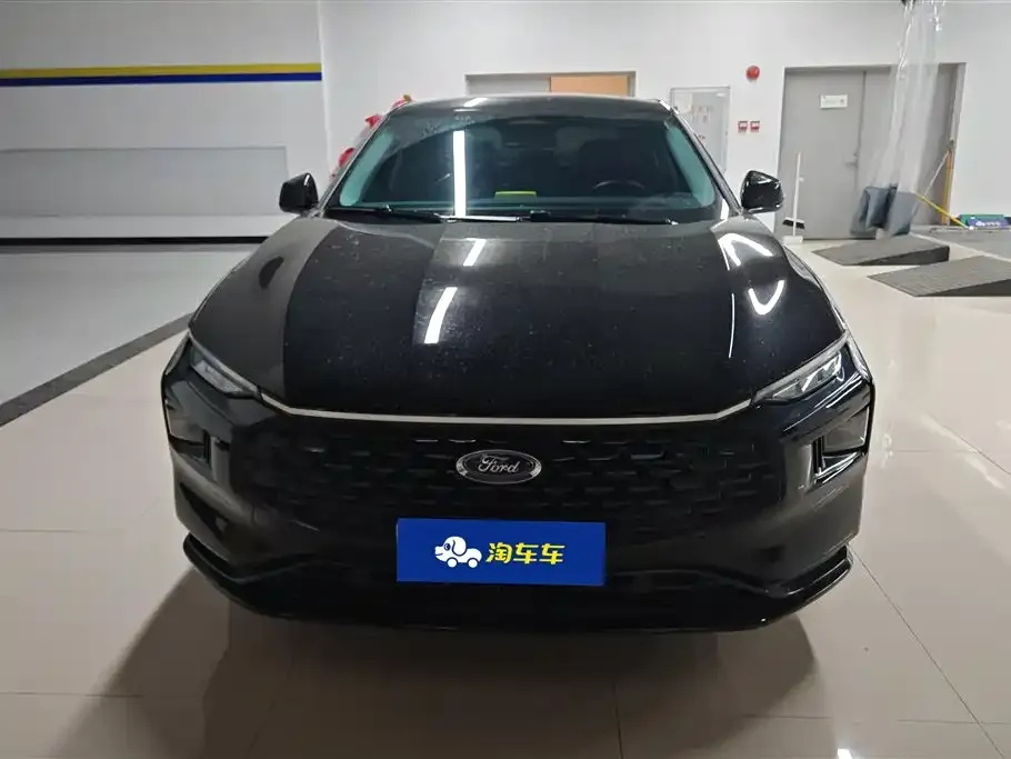 Ford Mondeo 2024 из CN, фото 2
