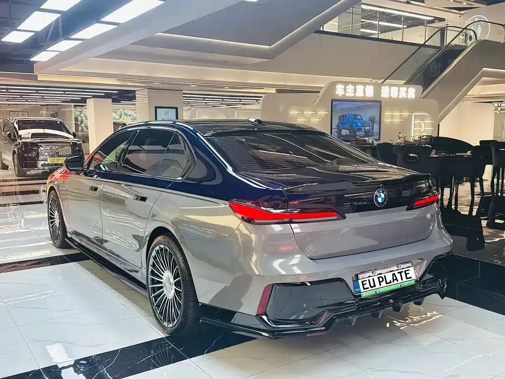 BMW i7 2023 из CN, фото 2