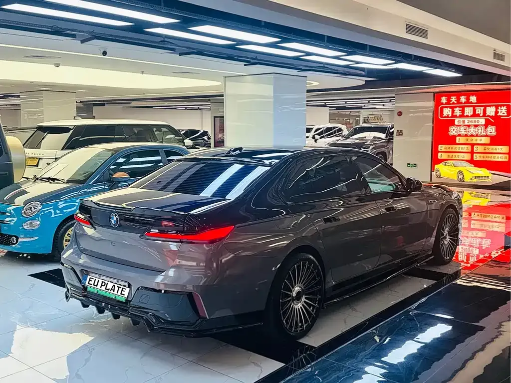 BMW i7 2023 из CN, фото 8