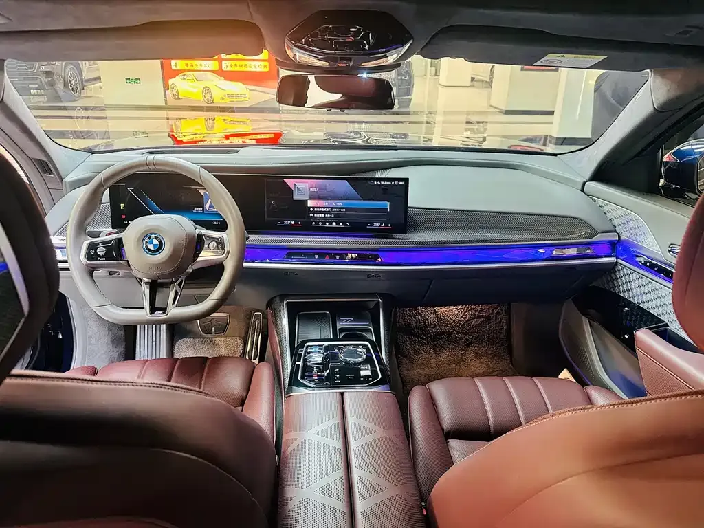 BMW i7 2023 из CN, фото 10